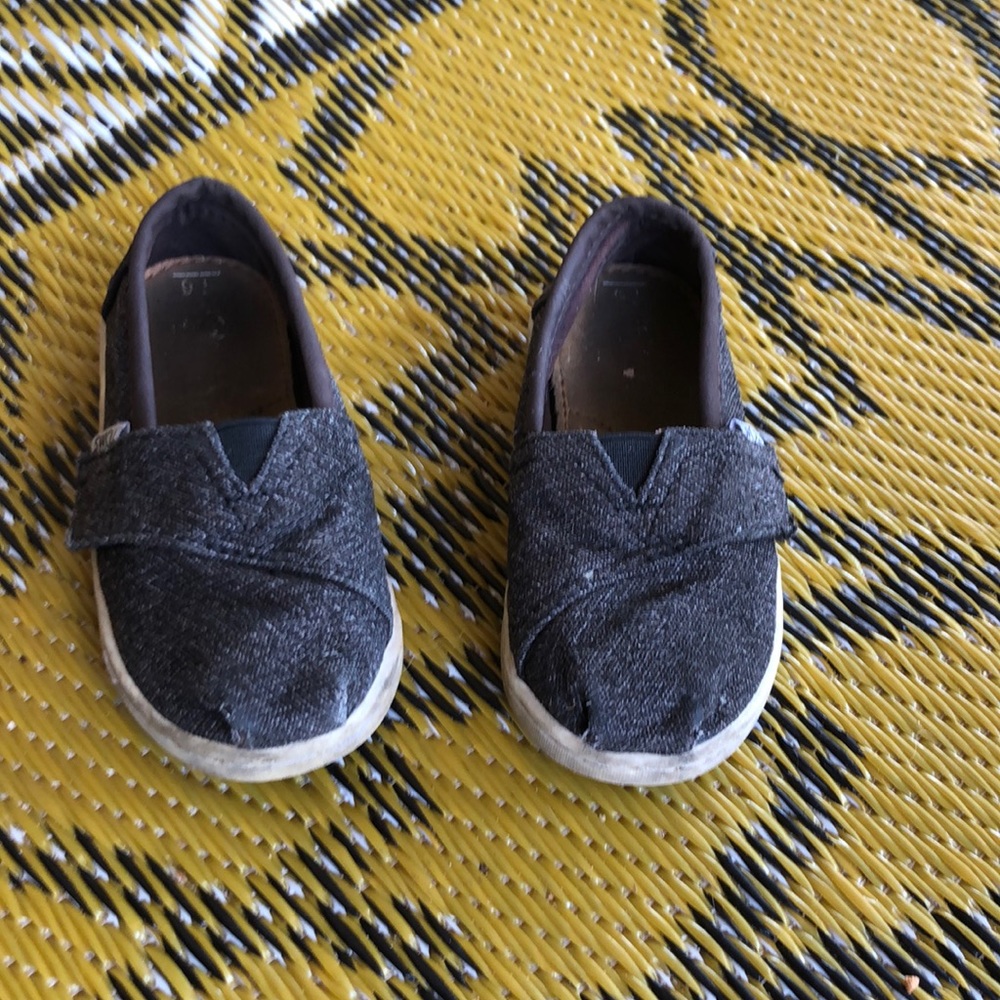 TOMS